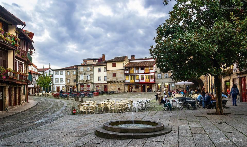 A L Da Praca Hotel Guimarães Exterior foto